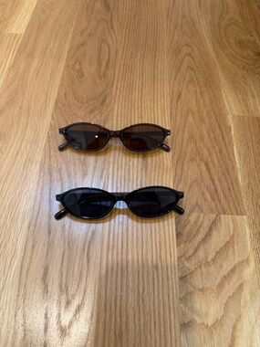 Slim Oval Sunglasses Pair - Brown & Black Lenses